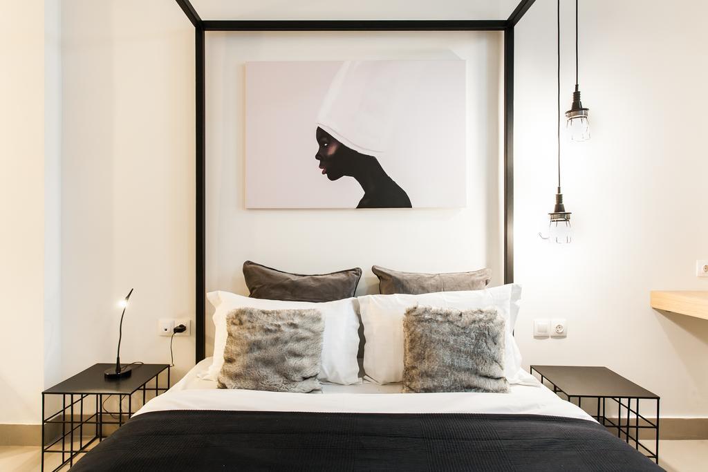 Monk Suites By Mlt At Ermou Atenas Exterior foto